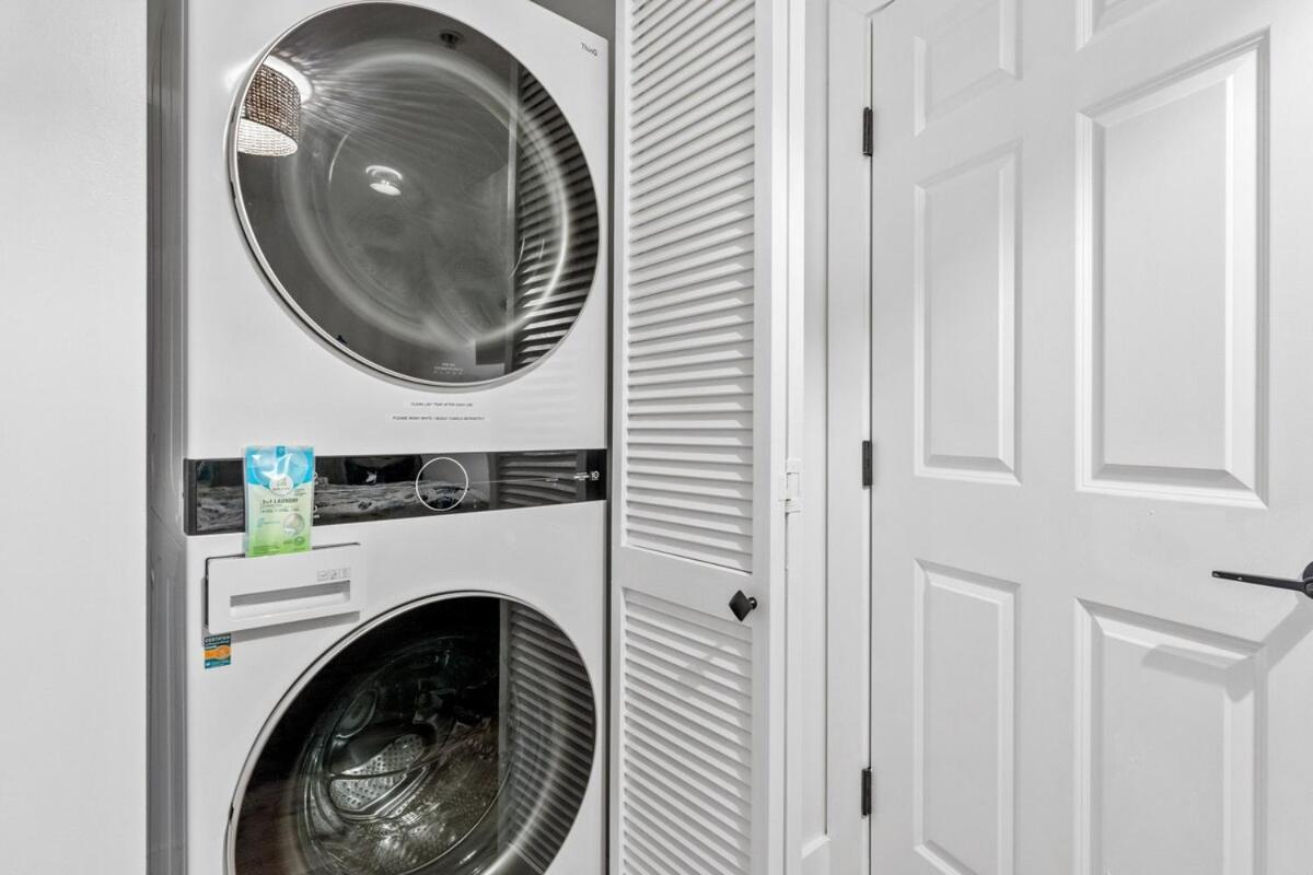 Sunrise Surprise 9Th Floor 2Br 2 Ba King Suite Beach Shuttle, Heated Pool! Destin Exterior foto